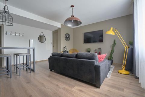 Apartament a Nancy, Meurthe-et-Moselle, Nancy - € 495/mes | Ref: OZ5SlFjaJfWudy8 - foto 4