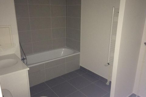 Apartament a Avon, Seine-et-Marne, Avon - € 886/mes | Ref: 0031658 - foto 3