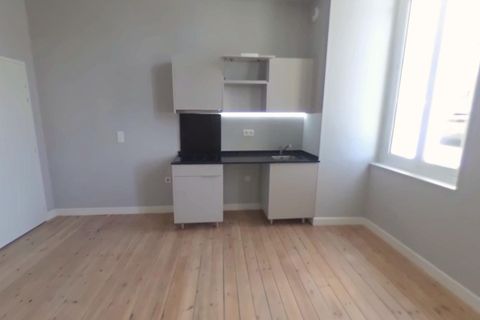 Wohnung in Saintes, Charente-Maritime, Saintes - € 561/Monat | Ref: 0066506 - Foto 4