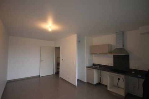 Apartament a Chartres, Eure-et-Loir, Chartres - € 571/mes | Ref: 0034094 - foto 3