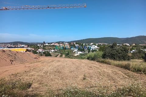 Helårsgrund i Leiria, Leiria, Leiria - € 80.000 | Ref: ANG1583 - foto 1