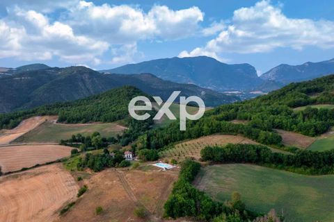 Landejendom i Cagli, Pesaro and Urbino, Cagli - € 1.150.000 | Ref: exp-012045 - foto 6