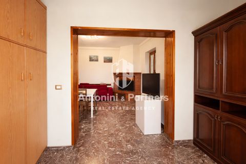 Byhus i Todi, Perugia, Todi - € 120.000 | Ref: 29239 - foto 8