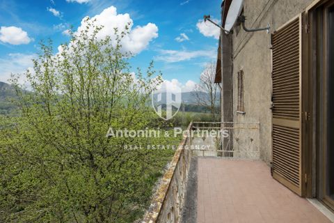 Byhus i Todi, Perugia, Todi - € 120.000 | Ref: 29239 - foto 14
