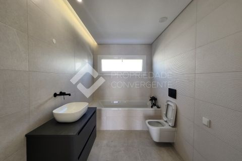 Villa i Seixal, Setubal, Seixal - € 550.000 | Ref: 400 - foto 4