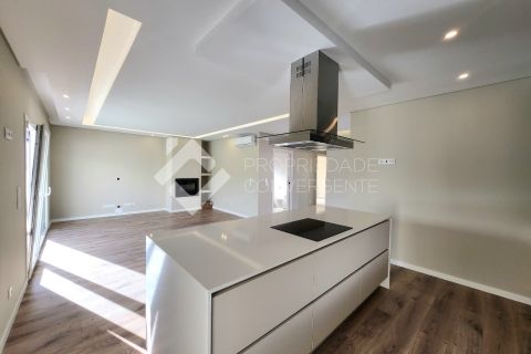 Villa i Seixal, Setubal, Seixal - € 550.000 | Ref: 400 - foto 12