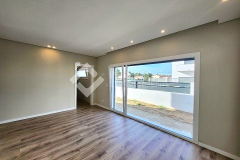 Villa i Seixal, Setubal, Seixal - € 550.000 | Ref: 400 - foto 21
