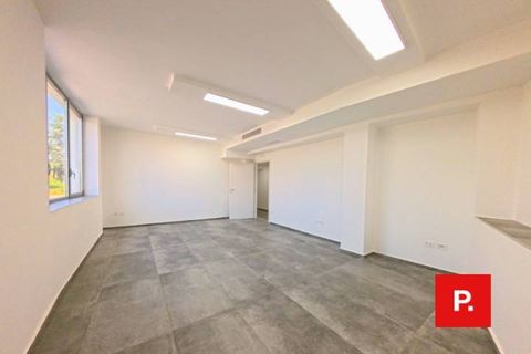 Erhvervsejendom i Caserta, Caserta, Caserta - € 3.000.000 | Ref: kA9424 - foto 11