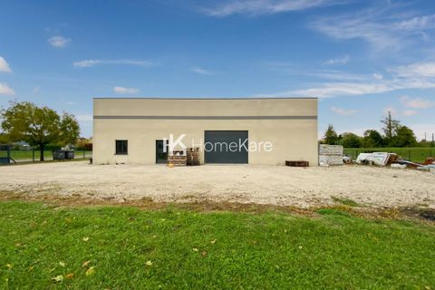 Erhvervsejendom i Moissac, Tarn-et-Garonne, Moissac - € 180.000 | Ref: VP102-HOMEKARE-HK - foto 1