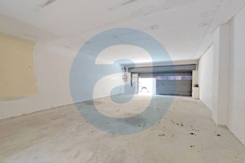 Erhvervsejendom i Bari, Bari, Bari - € 180.000 | Ref: Locale_commerciale_Via_Marchese_di_Montrone - foto 3