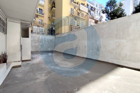 Erhvervsejendom i Bari, Bari, Bari - € 180.000 | Ref: Locale_commerciale_Via_Marchese_di_Montrone - foto 5