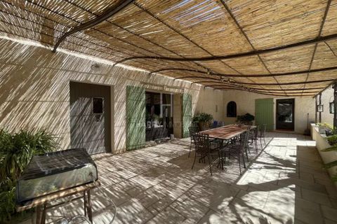 Villa en Arles, Bouches-du-Rhone, Arles - € 1.272.000 | Ref: 0684 - photo 22