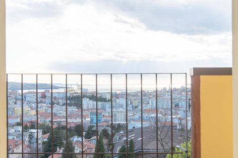 Lejlighed i Trieste, Trieste, Trieste - € 180.000 | Ref: Vicolo Scaglioni - foto 1