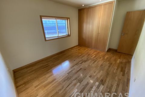 Villa i Guimaraes, Braga, Guimaraes - € 380.000 | Ref: N499 - foto 11