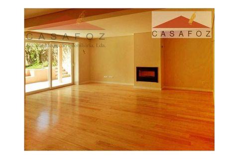 Villa a Porto, Porto, Porto - € 4.500/mes | Ref: 09736 - foto 4
