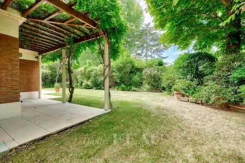 Leilighet i Garches, Hauts-de-Seine, Garches - € 1 133 000 | Ref: 8211249 - foto 2