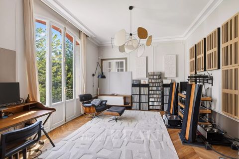 Villa in Saint-Cloud, Hauts-de-Seine, Saint-Cloud - € 3.970.000 | Ref: 86750836 - foto 8