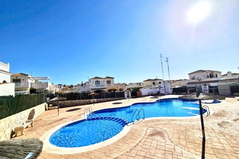 Byhus i Punta Prima, Alicante, Punta Prima - € 209.999 | Ref: 776033 - foto 2