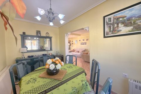 Villa en Cabo Roig, Alicante, Cabo Roig - € 344.950 | Ref: V-18829 - photo 12