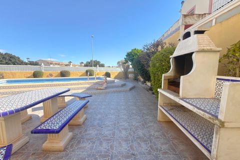 Villa en Cabo Roig, Alicante, Cabo Roig - € 344.950 | Ref: V-18829 - photo 21