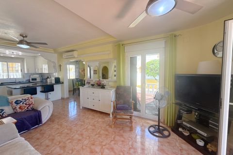 Villa en Cabo Roig, Alicante, Cabo Roig - € 344.950 | Ref: V-18829 - photo 29