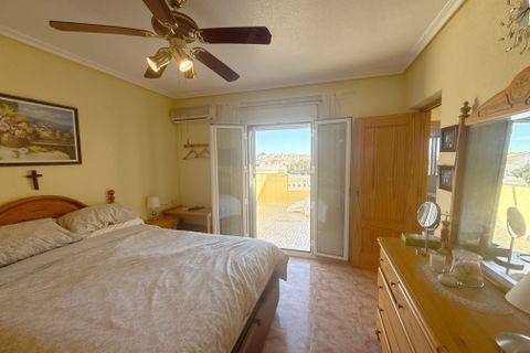 Villa en Cabo Roig, Alicante, Cabo Roig - € 344.950 | Ref: V-18829 - photo 42