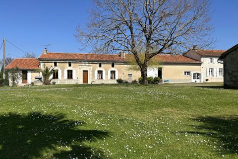 Villa i Nonac, Charente, Nonac - € 318.000 | Ref: BVI85126 - foto 1