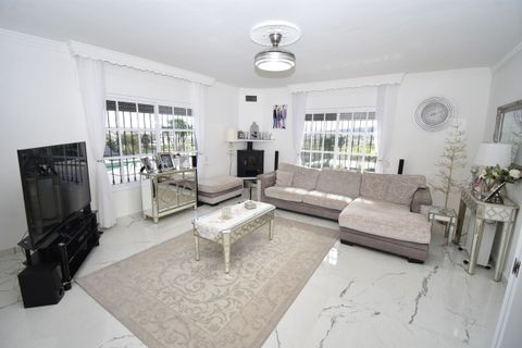 Villa en Coin, Malaga, Coin - € 565.000 | Ref: R5324911 - photo 16