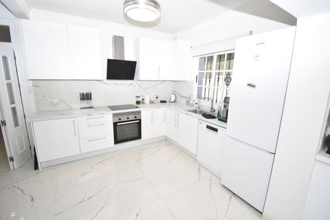 Villa en Coin, Malaga, Coin - € 565.000 | Ref: R5324911 - photo 19