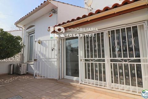 Villa i Empuriabrava, Gerona, Empuriabrava - € 259.000 | Ref: 3277 - foto 1