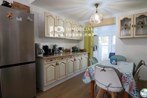 Villa i Empuriabrava, Gerona, Empuriabrava - € 259.000 | Ref: 3277 - foto 6