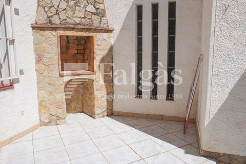 Villa a Empuriabrava, Gerona, Empuriabrava - € 495.000 | Ref: 003 - foto 27