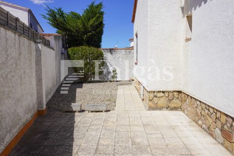 Villa a Empuriabrava, Gerona, Empuriabrava - € 495.000 | Ref: 003 - foto 40