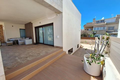 Villa i Torrevieja, Alicante, Torrevieja - € 850.000 | Ref: A1343/6084 - foto 46