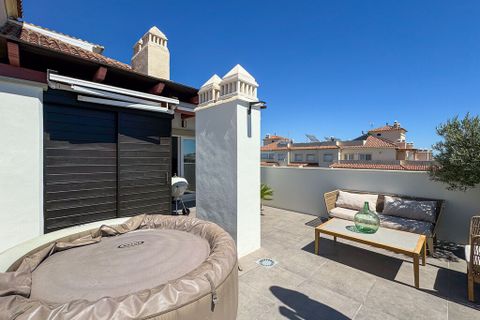 Penthouse i Estepona, Malaga, Estepona - € 699 000 | Ref: CRK203 - foto 9