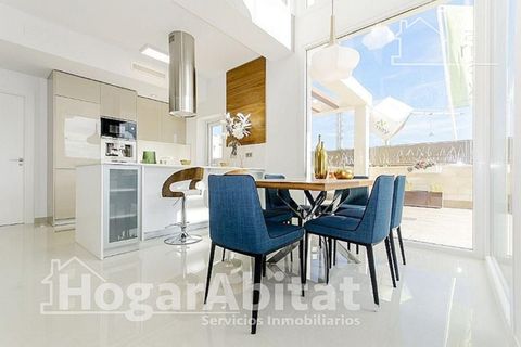 Villa a Almeria, Almeria, Almeria - € 459.000 | Ref: HAOL04621ON-CDB459-B/3716 - foto 9