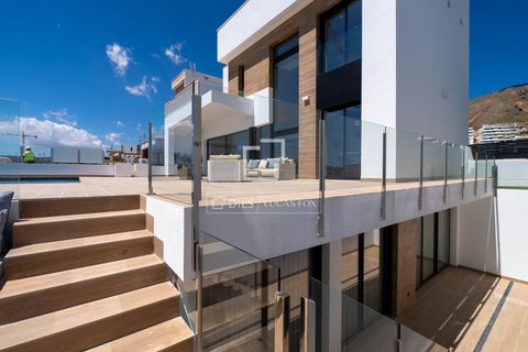 Villa i Finestrat, Alicante, Finestrat - € 1.350.000 | Ref: ALT68648 - foto 17