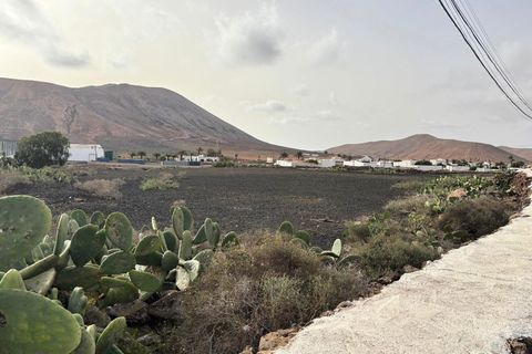 Helårsgrund i Villaverde, Fuerteventura, Villaverde - € 1.500.000 | Ref: #SMVPTPARCEVIL200426 - foto 1