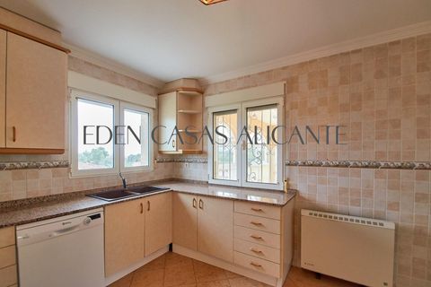Villa a Busot, Alicante, Busot - € 495.000 | Ref: 01489/8734 - foto 13