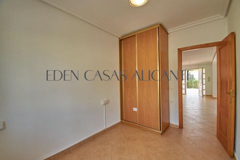 Villa a Busot, Alicante, Busot - € 495.000 | Ref: 01489/8734 - foto 21