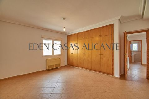 Villa a Busot, Alicante, Busot - € 495.000 | Ref: 01489/8734 - foto 24