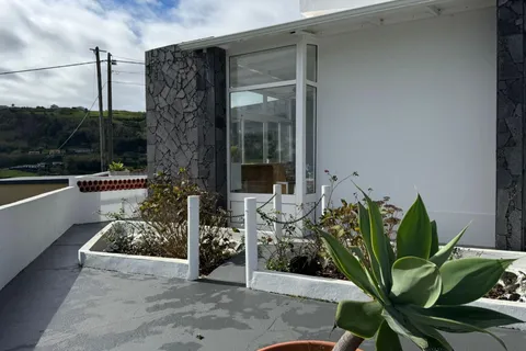 Byhus i Horta, Faial, Horta - € 350.000 | Ref: 1164 - foto 40