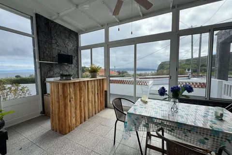 Byhus i Horta, Faial, Horta - € 350.000 | Ref: 1164 - foto 13