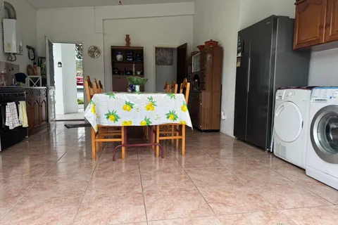 Byhus i Horta, Faial, Horta - € 350.000 | Ref: 1164 - foto 27