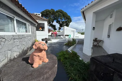 Byhus i Horta, Faial, Horta - € 350.000 | Ref: 1164 - foto 28