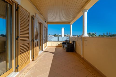 Villa i Guia, Faro, Guia - € 2.650.000 | Ref: City-26-09A - foto 26
