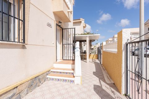 Villa a Ciudad Quesada, Alicante, Ciudad Quesada - € 199.995 | Ref: P8928 - foto 18