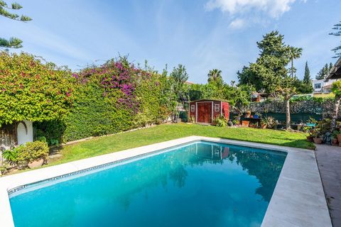 Villa a Marbella, Malaga, Marbella - € 1.285.000 | Ref: R5358046 - foto 32