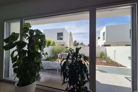 Villa i Seixal, Setubal, Seixal - € 800.000 | Ref: C0222-06479 - foto 10
