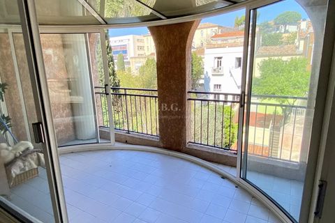 Lejlighed i Marseille, Bouches-du-Rhone, Marseille - € 415.000 | Ref: 86918863 - foto 2